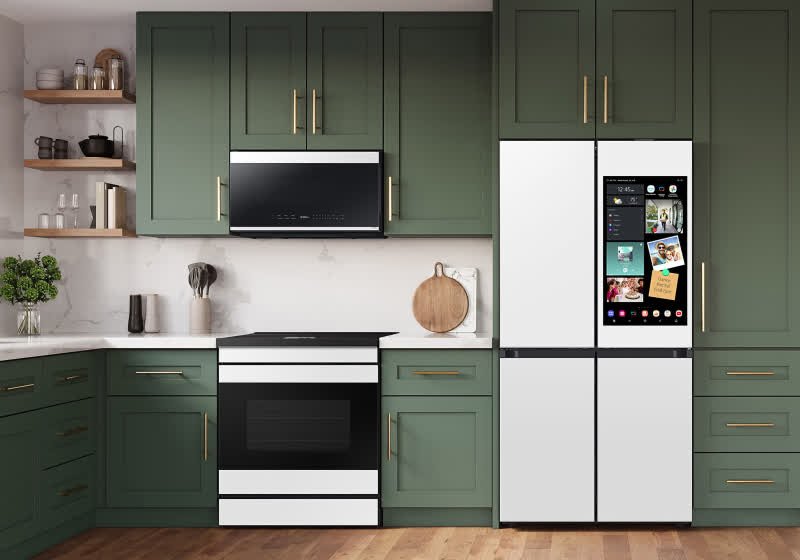 Samsung’s Family Hub Fridges Test On-Screen Ads, Prompting Consumer Pushback