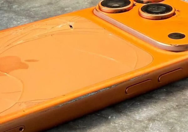 iPhone 17 Launch Marred by Early Scratch Complaints: A Comprehensive Review