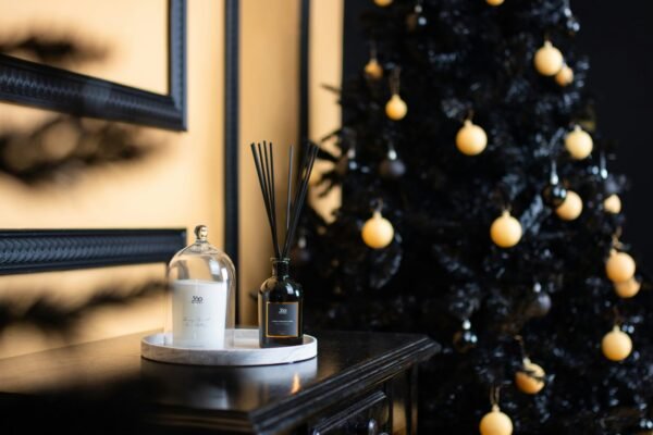 How to Style a Black Christmas Tree: Modern Holiday Decor – In-Depth Review and Practical Guide