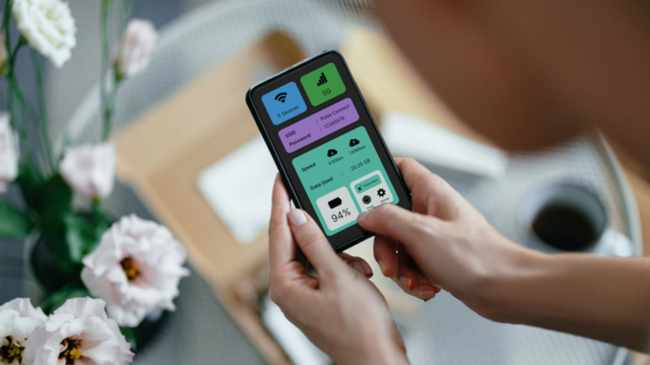 極致便攜的5G全能熱點：兼具Wi‑Fi 7、指紋安全與大容量儲存的行動路由器