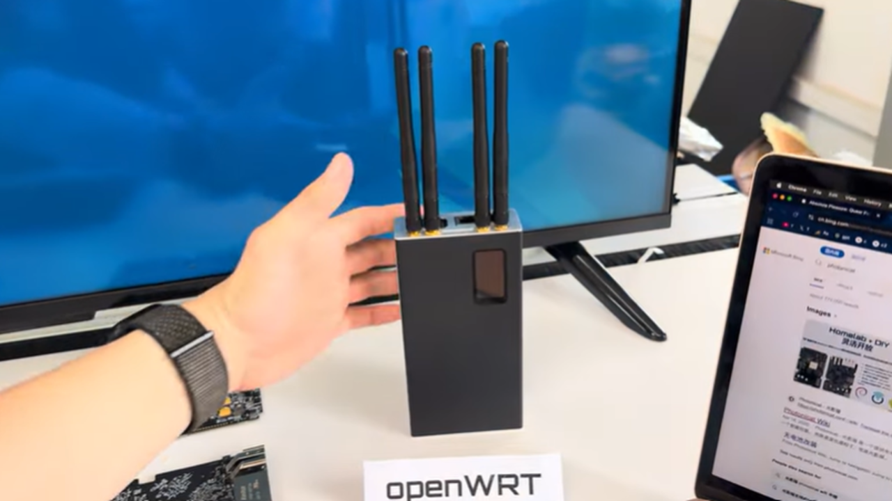 全天候續航的開源行動電腦方塊：Photonicat 2 全面評測