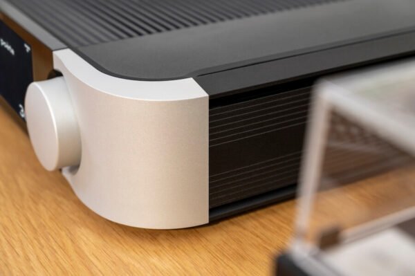 入門新標竿：MOON 371 串流一體機以北極星血統重塑入門級定義