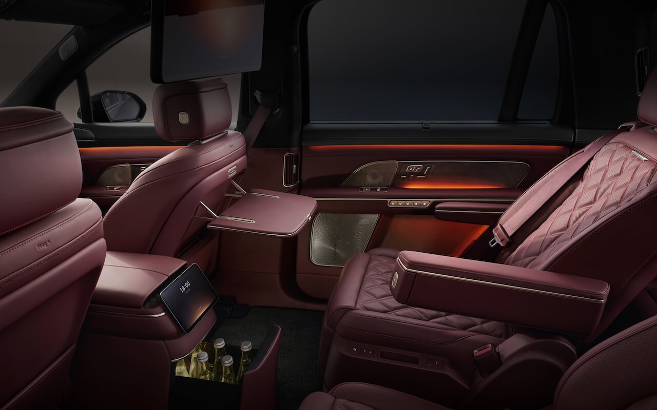 把音樂廳搬進車艙:Dirac沉浸式場館聲學首發登陸第三代蔚來ES8