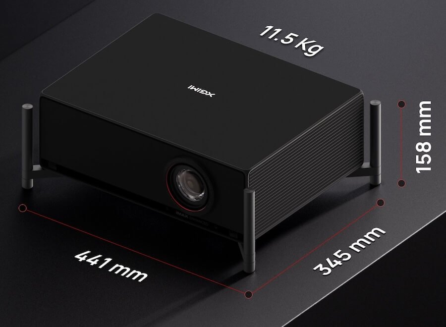 全域色彩與高亮融合的巨幕之選：泰坦級家庭劇院投影機初探