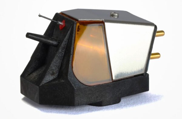 雷加 Nd9：以硼 cantilever 與高階磁芯為核心的新世代MM唱頭評測