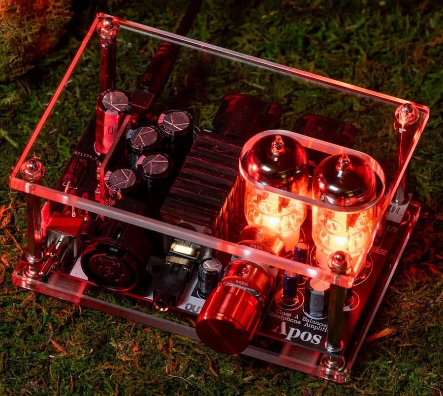 「小型巨怪:Apos x Community Gremlin 耳機放大器評測」