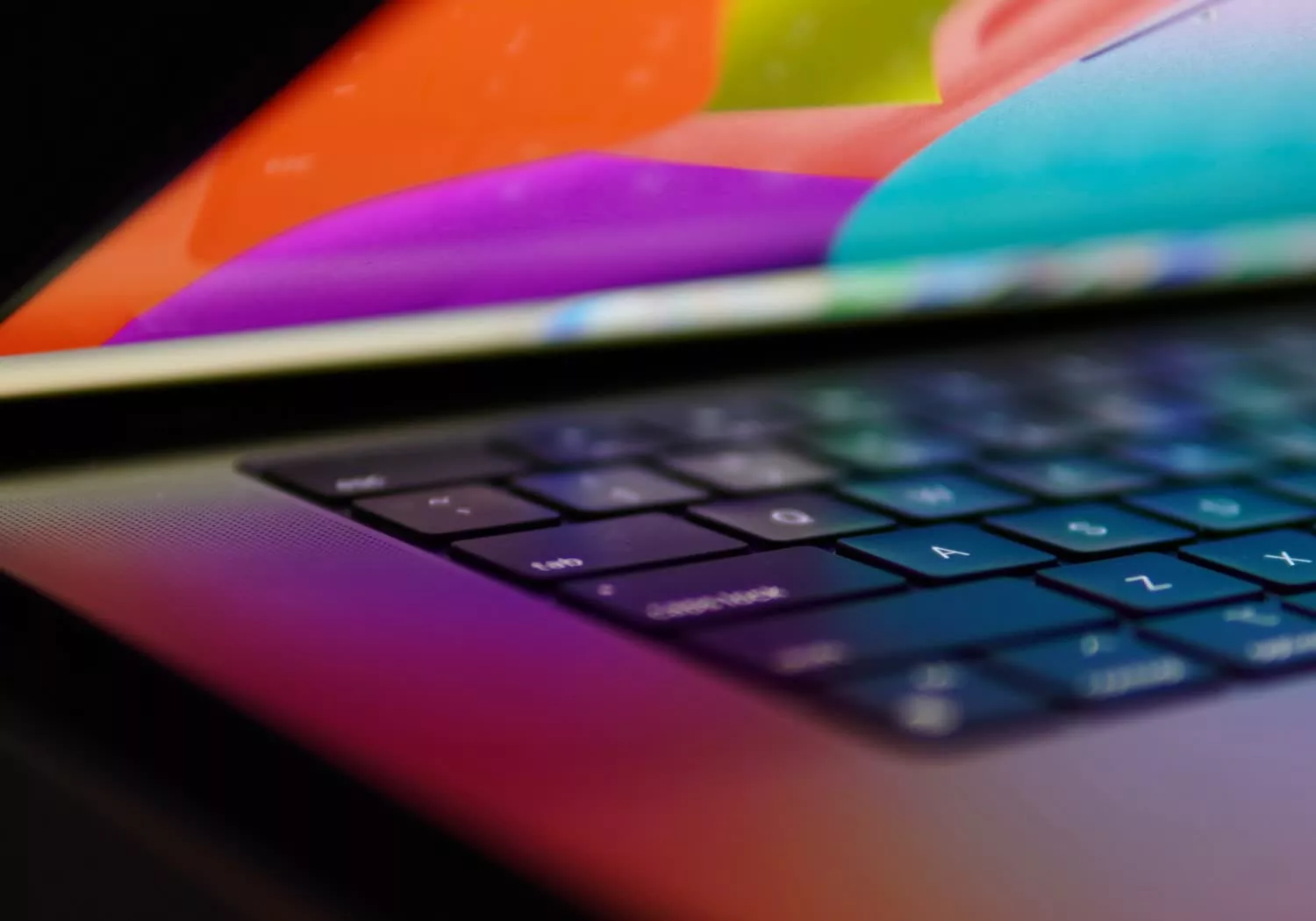 Apple and AMD Each Capture Approximately 20% of the Laptop CPU Market, Reshaping the Competitive ...