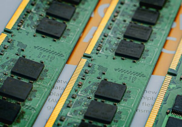 HP Eyes Chinese Suppliers for DRAM Amid Global Shortage: A Step Toward Diversified Memory Sourcing