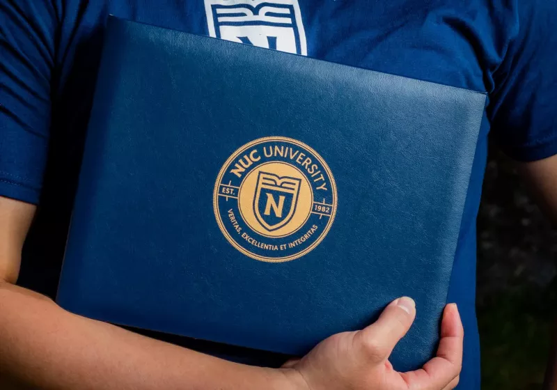 The College Diploma in Silicon Valley: Shifting Hiring Norms and the Rise of Practical Experience