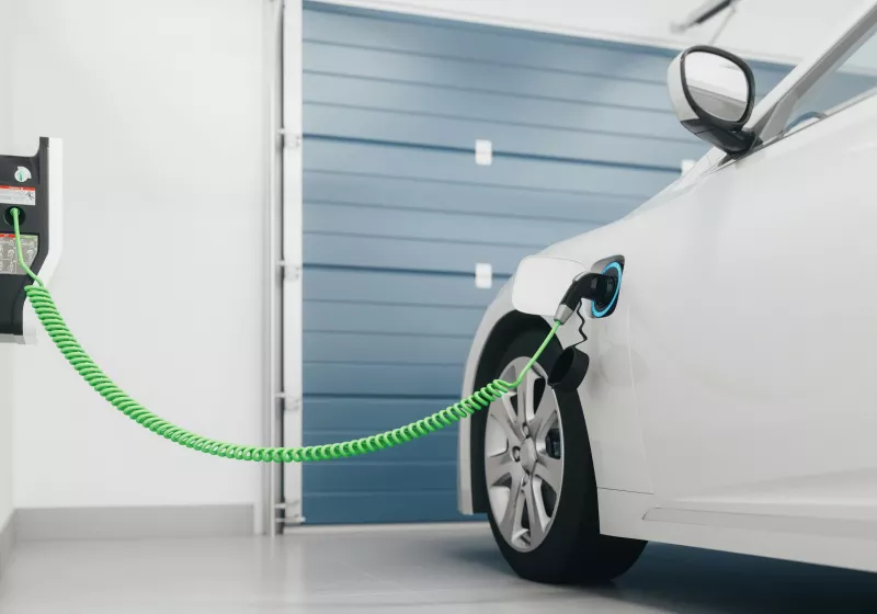 Most Plug-In Hybrid Drivers Don’t Charge Their Cars, Undermining the Benefits