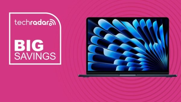 蘋果13吋MacBook Air M4成為年度最佳AI筆電，亞馬遜優惠價再降200美元