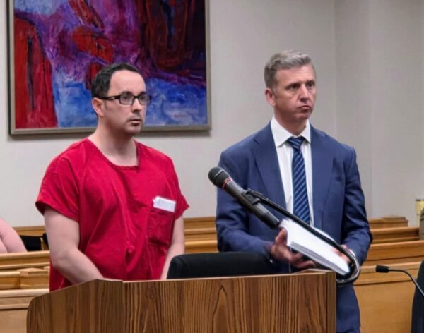 Ex-Expedia employee gets 4 years for planting spy cameras across Seattle campus in voyeurism case…