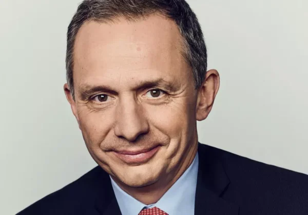 After Decades at HP, Enrique Lores Exits for PayPal in a Surprising Leadership Shift