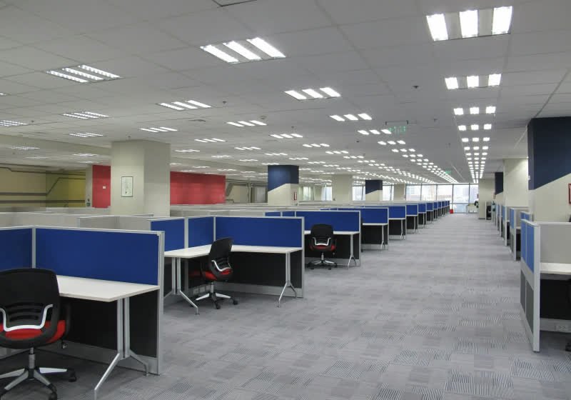 AI Could Reshape White-Collar Work Within a Year, Microsoft AI Chief Warns