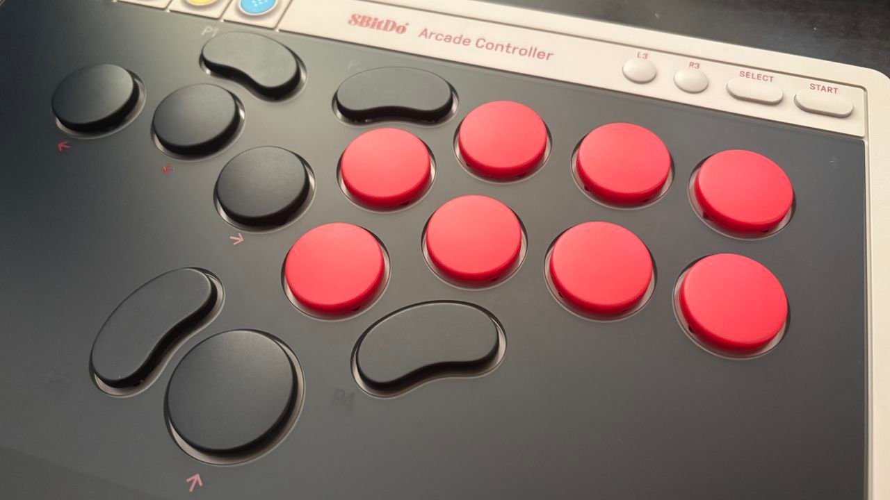 經驗超過十年的格鬥遊戲玩家推薦:當標準搖桿無法滿足時的五款必入格鬥專用搖桿