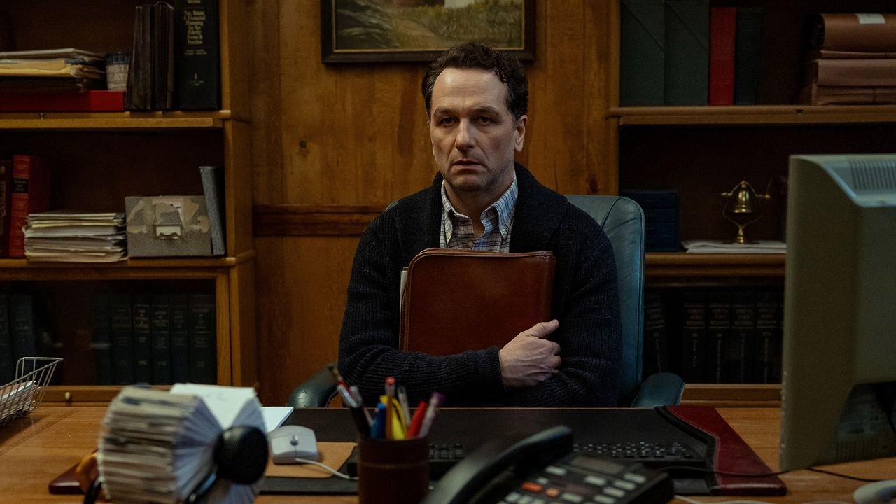 蘋果電視新喜劇驚悚集：大熔鍋式創意混搭喚醒童年回憶