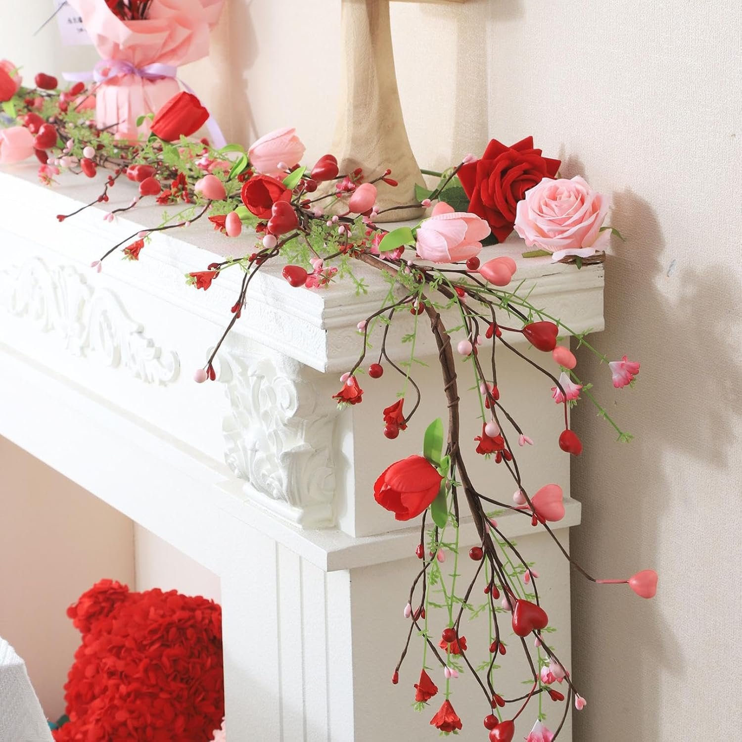 10 Gorgeous Spring Mantel Decorating Ideas
