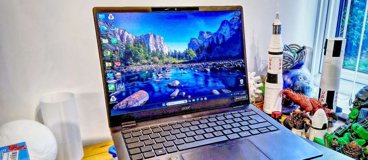 輕巧高效的新選擇：Acer TravelMate P6 14 AI 的實測評價