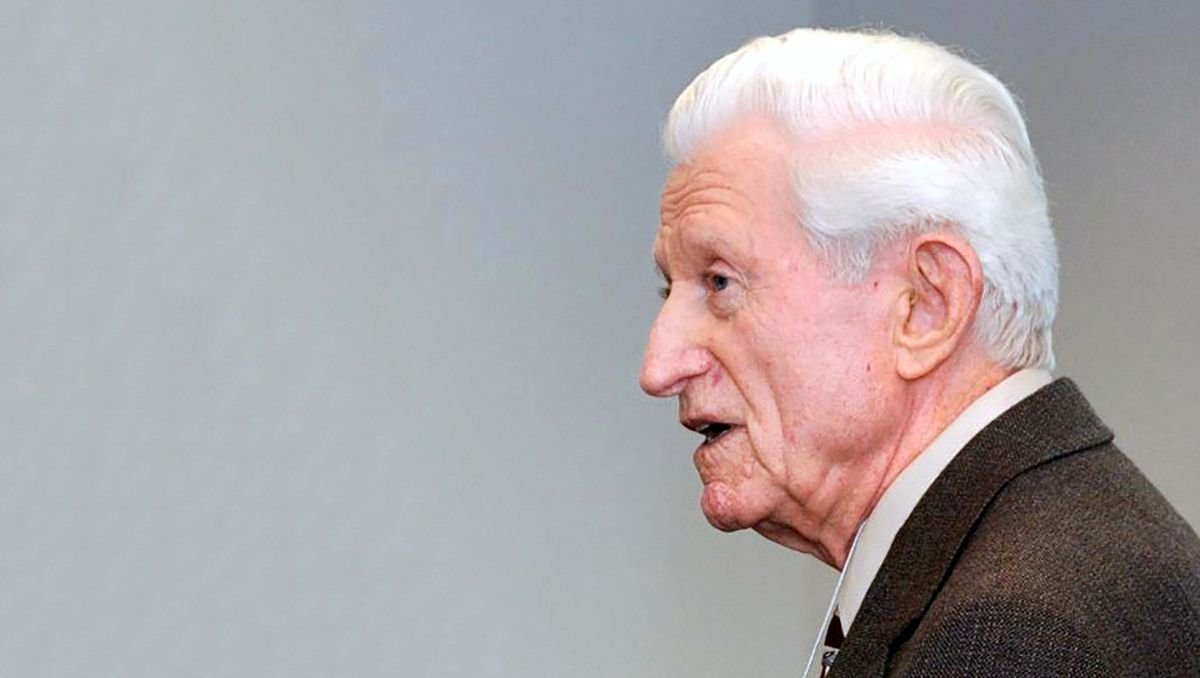 在晶圓級整合之前的先驅：傑出工程師阿姆達爾如何超前時代制定超級電腦藍圖與惠及普及的PC