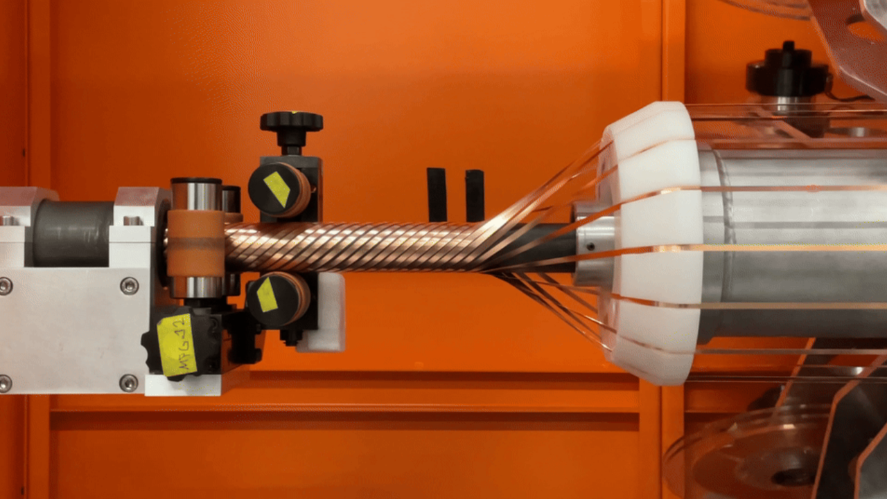 微軟的新穎思路:高溫超導電纜或成資料中心降溫新契機