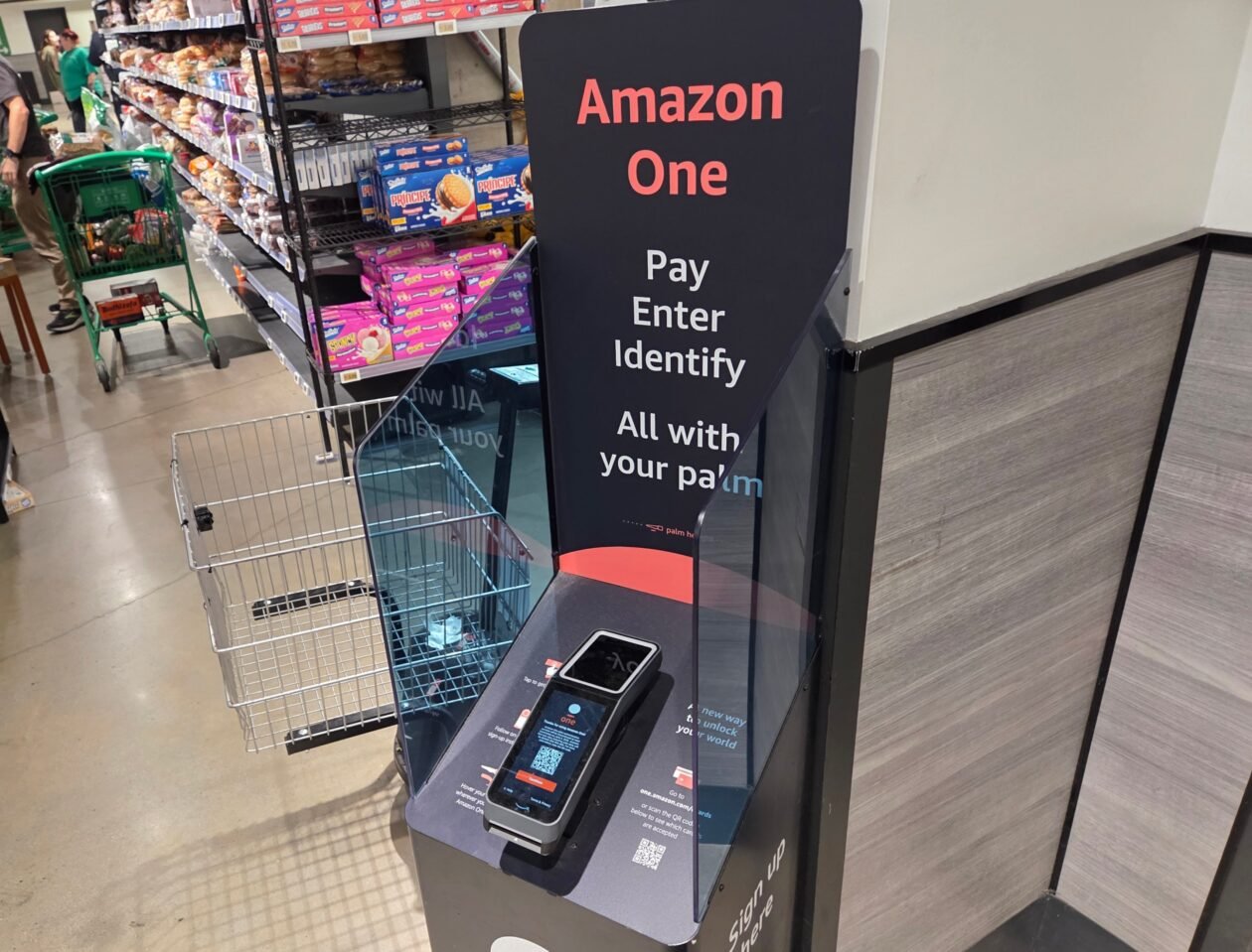 Amazon’s Just Walk Out Tech to Persist at Third-Party Sites Without Palm-Scanning, Transitioning ...