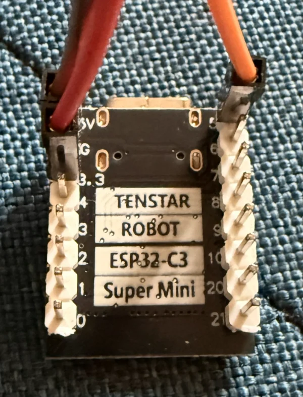 以 ESP32-C3 SuperMini 搭配 DHT11 的自建環境監測與微型網頁伺服器