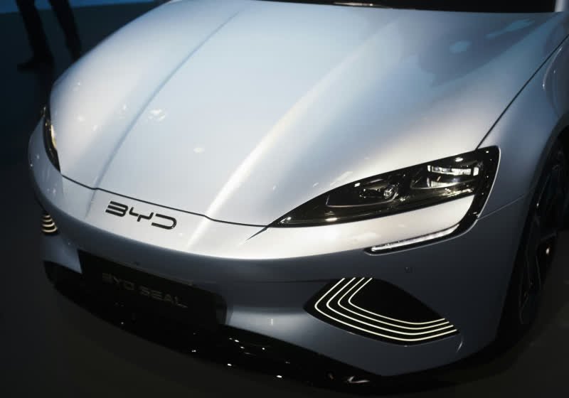 BYD Unveils Blade EV Battery with Ultra-Fast 9-Minute Recharging