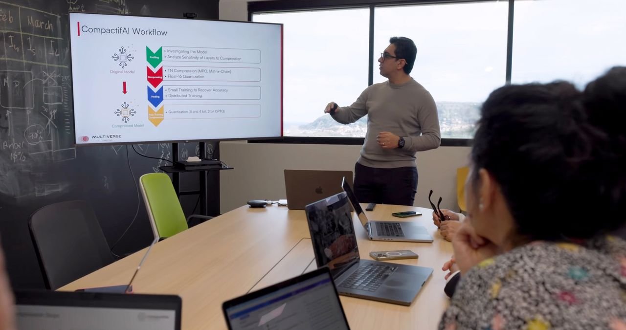 多宇宙計算稱能縮小大型AI模型、降低記憶體需求與基礎設施成本