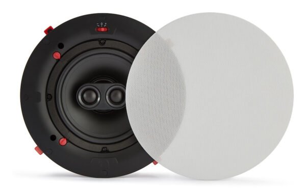 易裝就緒的 Q Acoustics 嵌入式喇叭：快速安裝與高性能音效並重